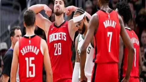 喜讯连连！巴塞罗那再创辉煌，10连胜荣耀加冕西超杯，杯赛决赛连克皇马，成就16冠传奇，书写新篇章！